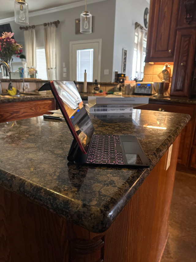 Edge Magnetic Floating Magic Keyboard for iPad 10th Gen